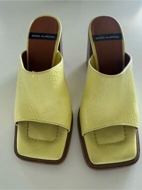 Ángel Alarcón Lemon Yellow heels Sandals 37